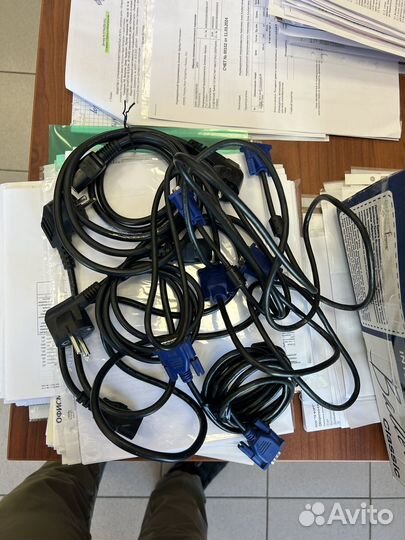 Монитор компьютерный б/у рабочие разные 17