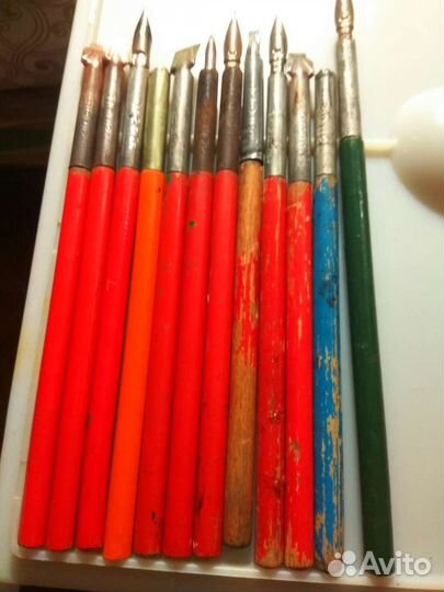 Ручки школьные, перо