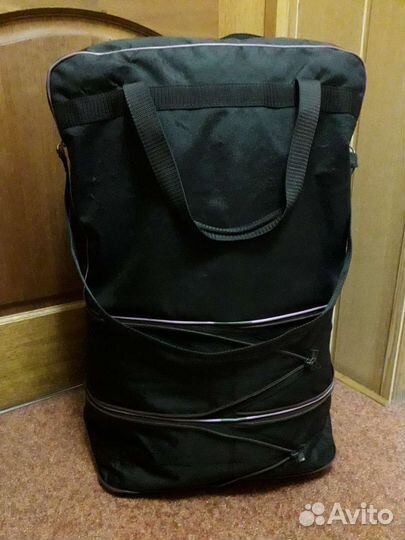 Сумка спортивная дорожная на колесах большая
