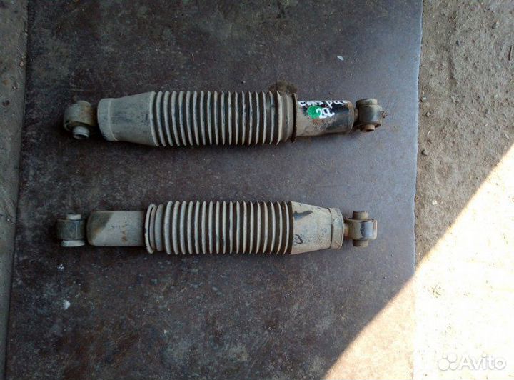 Амортизатор задний Hyundai Solaris хэтчбэк G4FA