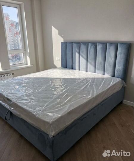 Кровать двухспальная 180 200 новая