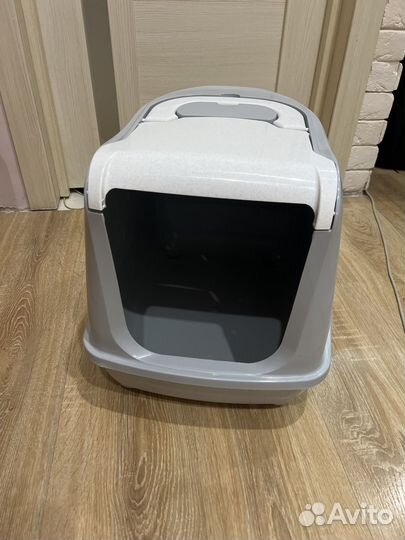 Кошачий туалет закрытый