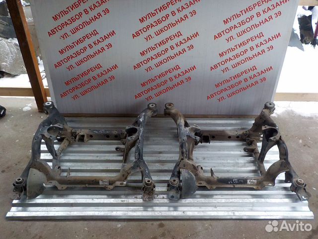 Подрамник передний Мерседес Бенц W164 ML350