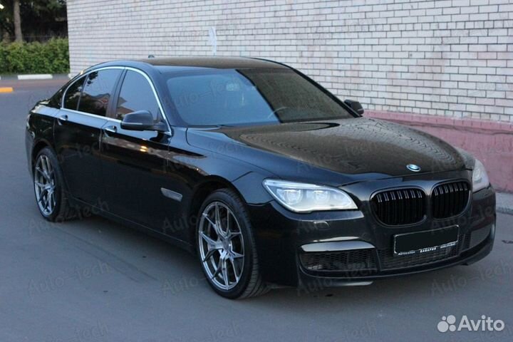 Решетка BMW 7 F01 F02