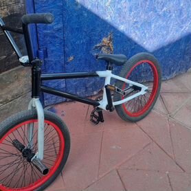 Велосипед BMX