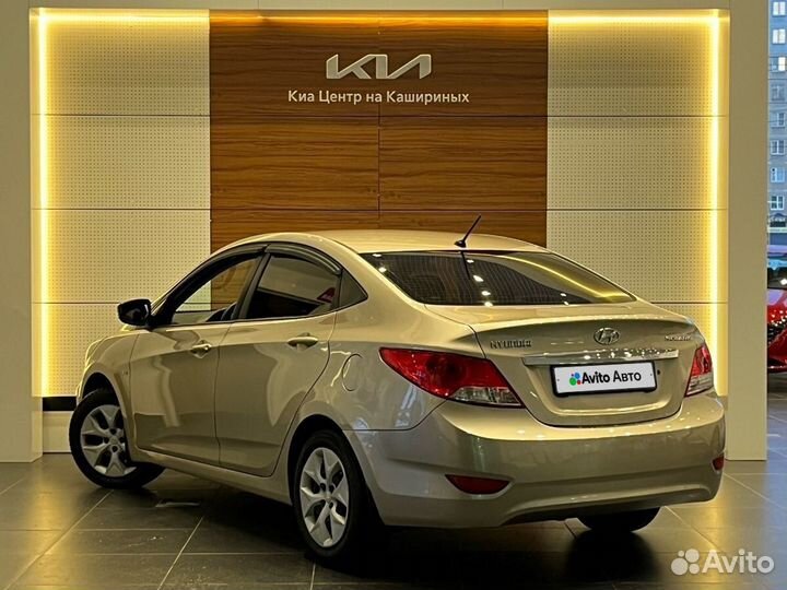 Hyundai Solaris 1.6 МТ, 2011, 208 500 км