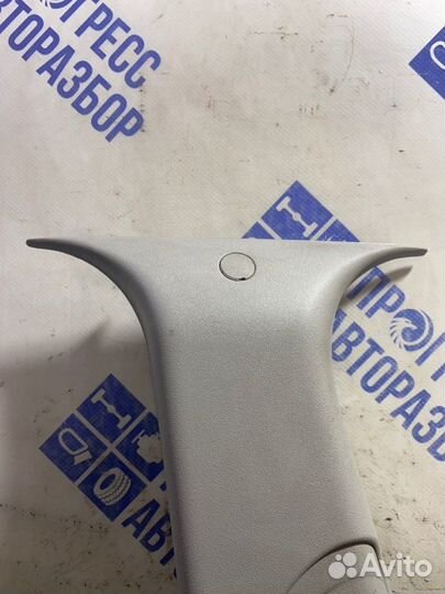 Обшивка стойки левая Ford Fusion хэтчбек 1.6 fyja