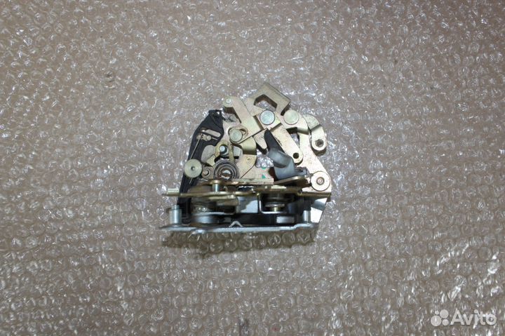 Замок двери задний правый Mercedes A1407300235