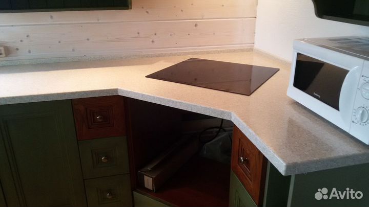 Столешница из искусственного камня