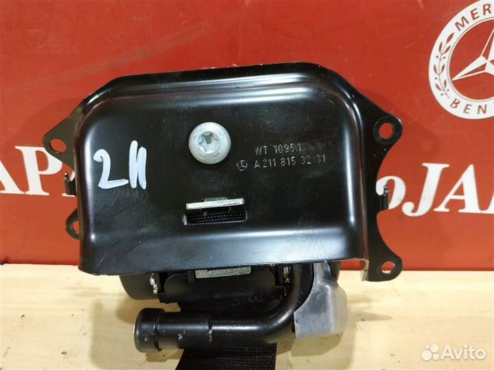 Ремень безопасности задний правый Mercedes-Benz E