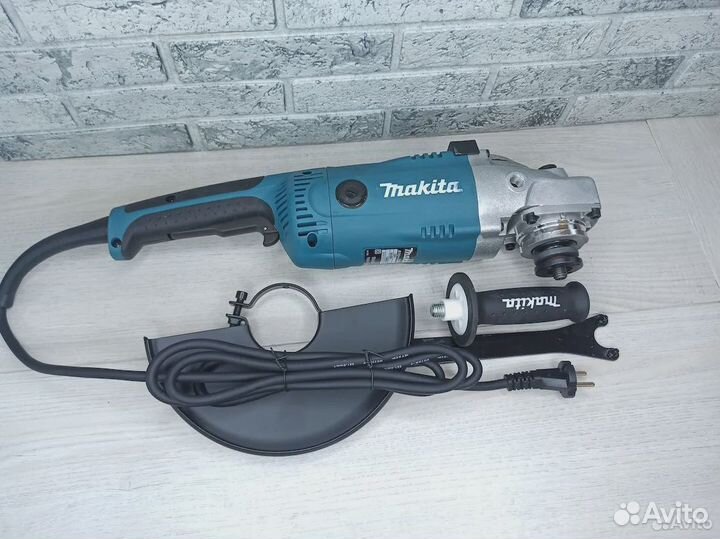 Ушм Болгарка Makita 230