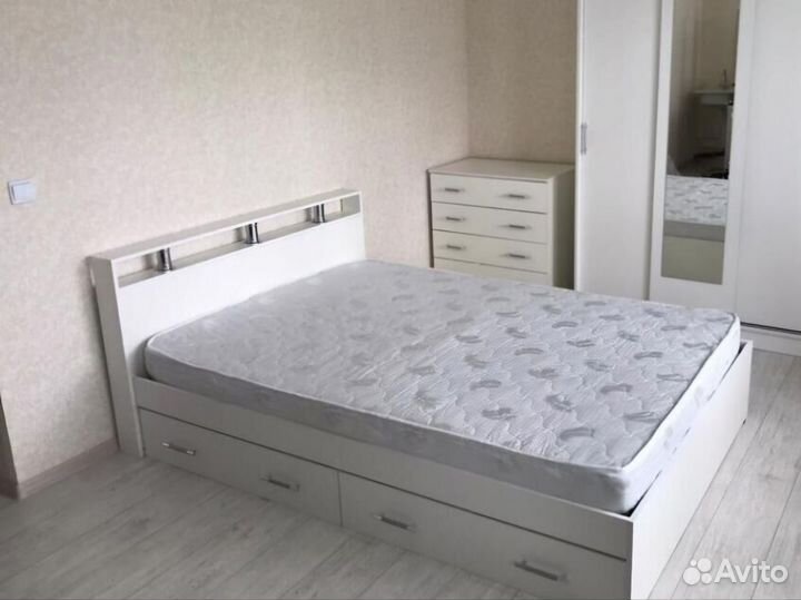 Новый ортопедический матрас 90х200