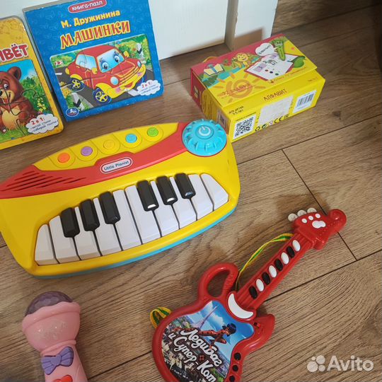 Музыкальные игрушки для малышей