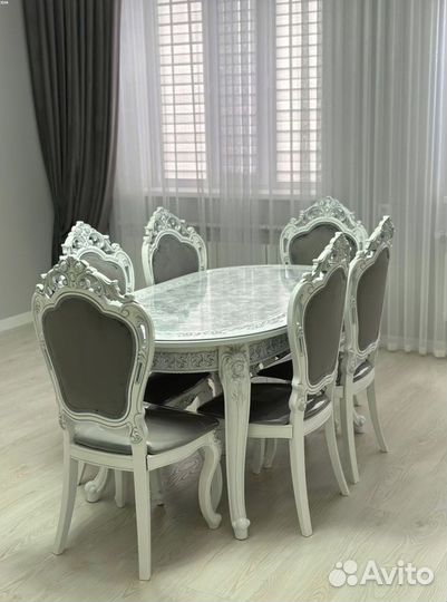 Обеденный стол \оплата при получении