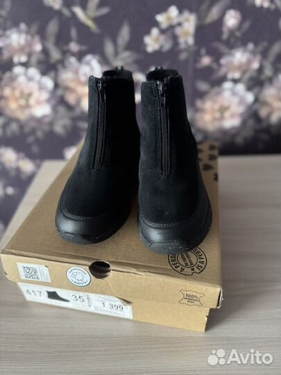 Ботинки для девочки