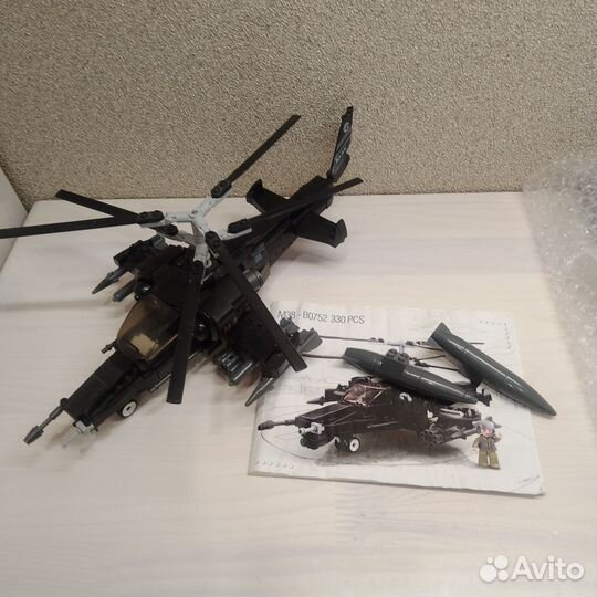 Lego вертолет