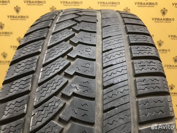 DoubleStar SF-982 225/50 R17 98H