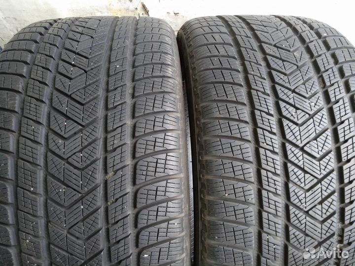 Pirelli Scorpion Winter 275/40 R21 и 305/35 R21 107V