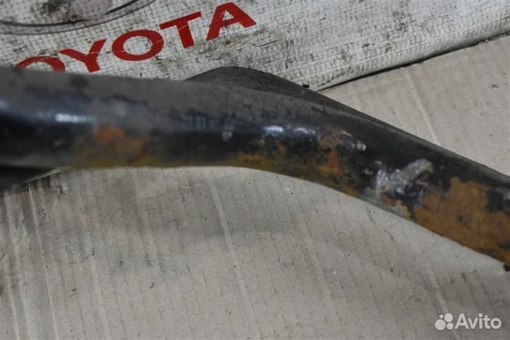 Горловина топливного бака Mitsubishi Grandis 1