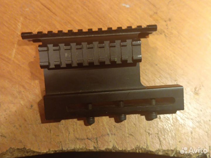 Крепление на Ласточкин хвост тактическое