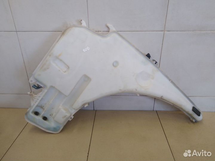 Бачок омывателя лобового стекла X1 E84 2009