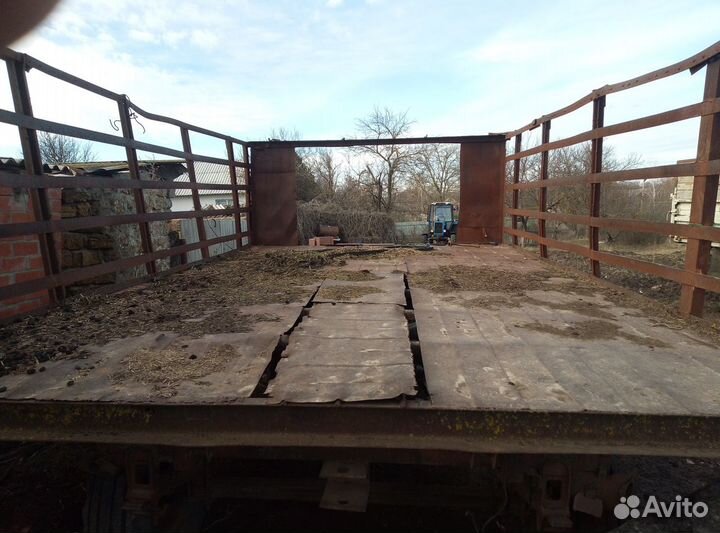 Разбрасыватель удобрений Оптсельмаш Фермер, 1995