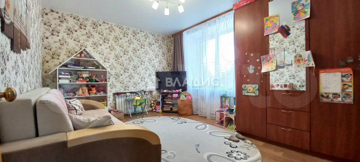 3-к. квартира, 60 м², 3/3 эт.