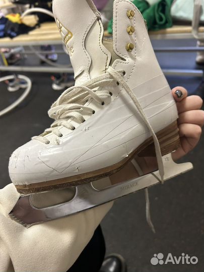 Фигурные коньки jackson elle