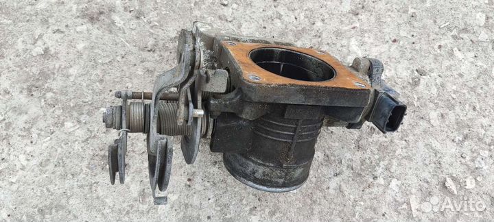 Дроссельная заслонка Nissan Maxima A32