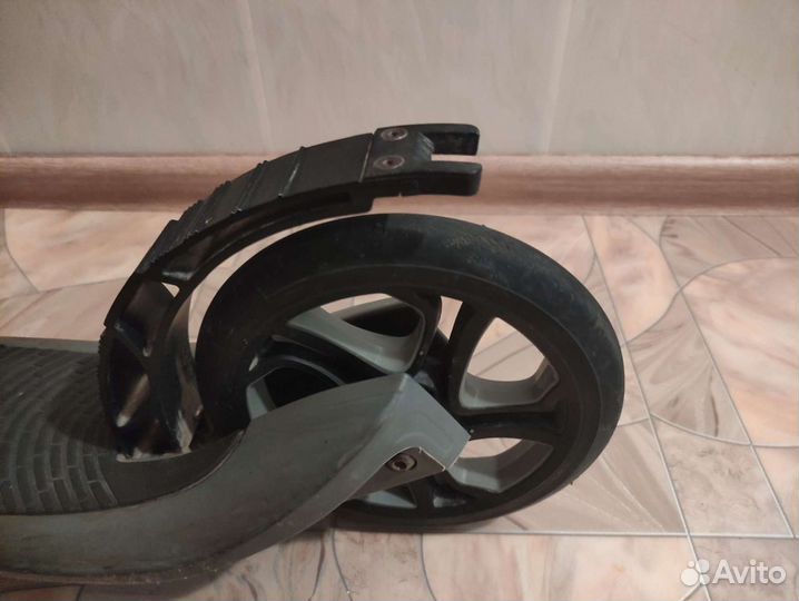 Самокат Globber ONE NL 205 Черно-серый