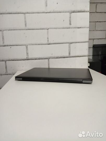 Отличный Ультрабук для дома и офиса