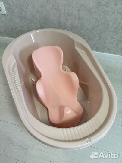 Ванночка для купания с горкой
