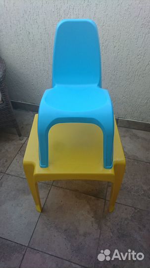Детский стол и стул