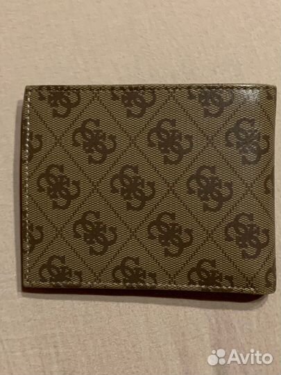 Кошелек guess