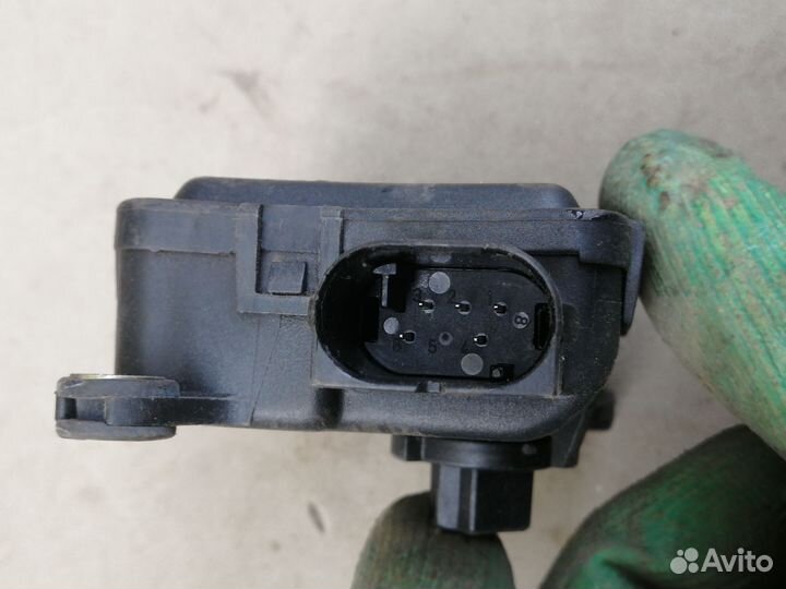 Моторчик заслонки отопителя для Citroen Xsara