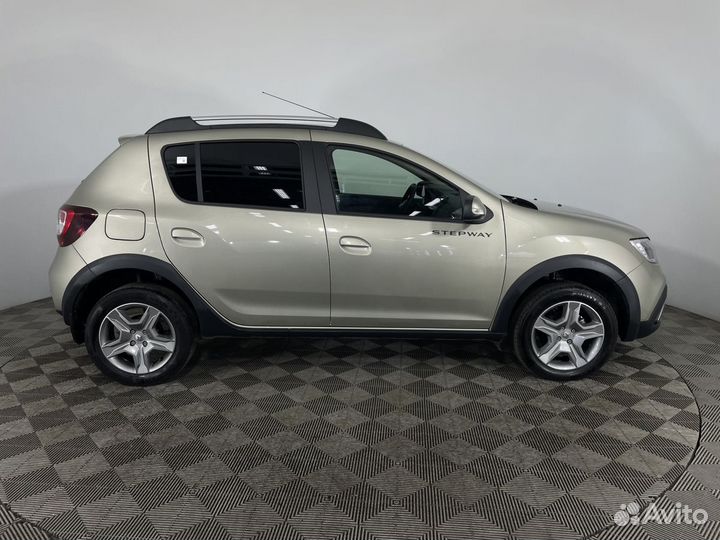 Renault Sandero Stepway 1.6 AT, 2021, 12 541 км