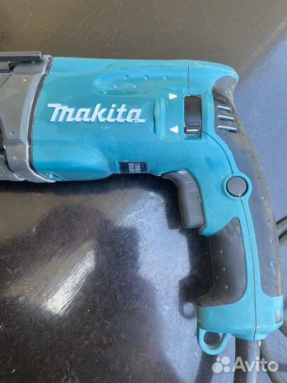 Перфоратор makita HR2470