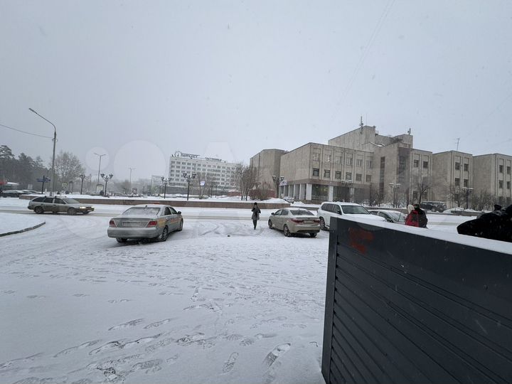 Торговая площадь, 60 м²