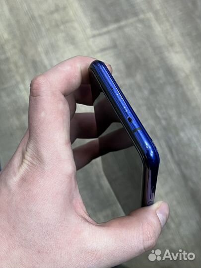 HONOR 20, 6/128 ГБ