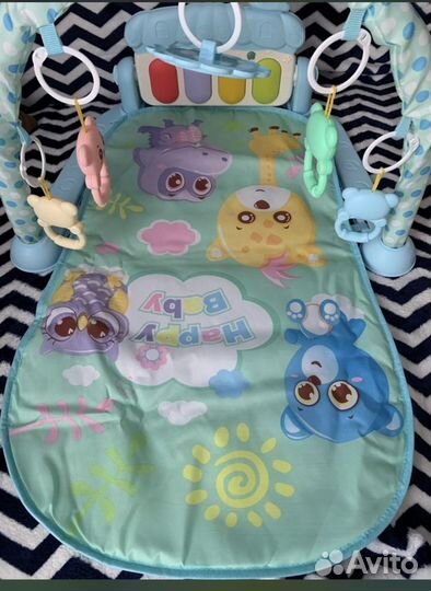 Развивающий коврик с пианино