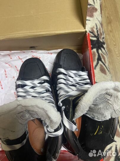 Коньки хоккейные ссм размер 7,5