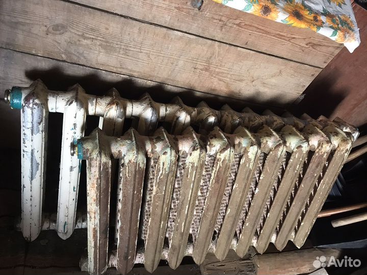 Батарея чугунная