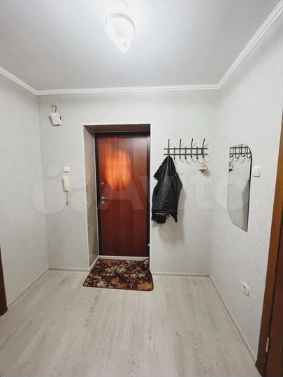 1-к. квартира, 42 м², 5/5 эт.