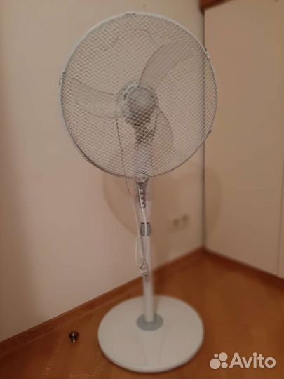 Вентилятор напольный новый