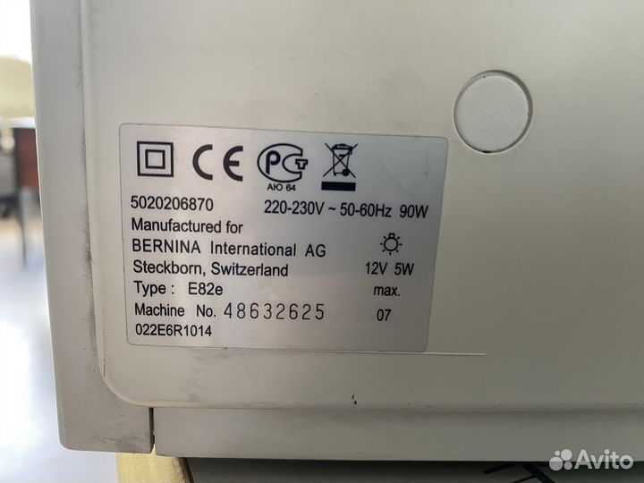 Швейная машина bernina е82