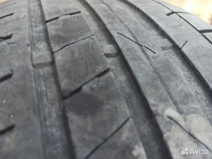 Petlas Velox Sport PT741 235/50 R18