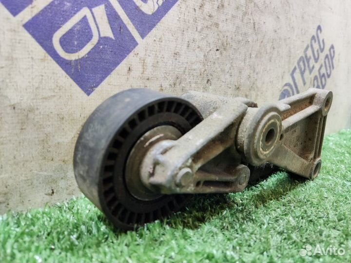 Натяжитель ремня генератора Bmw E39 седан 2.5 M52