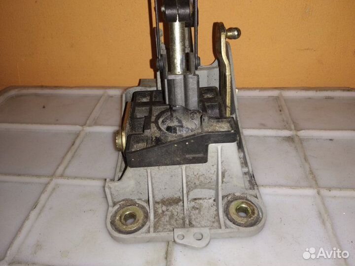 Кулиса МКПП Ford Transit Connect TC7 1.8L duratorq