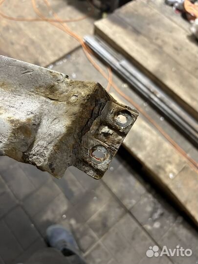 Переднее крыло passat b5