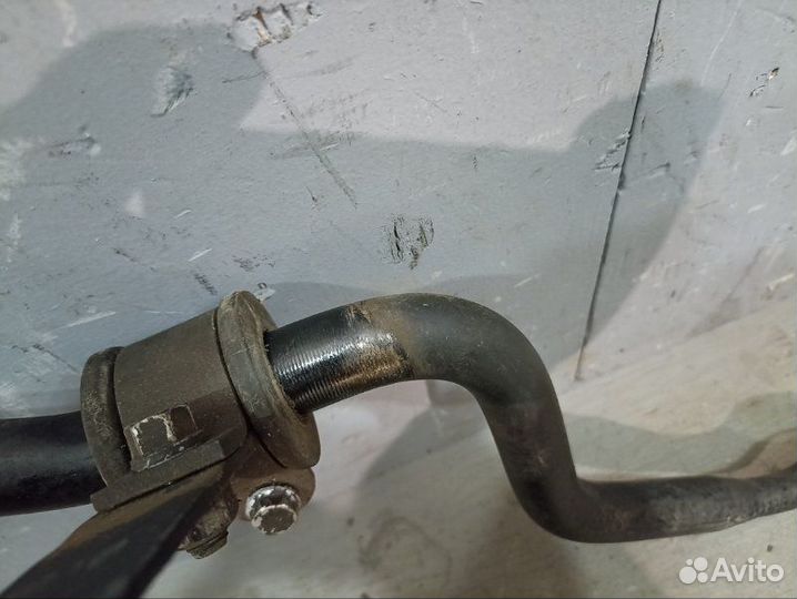 Стабилизатор передний Chrysler Crossfire